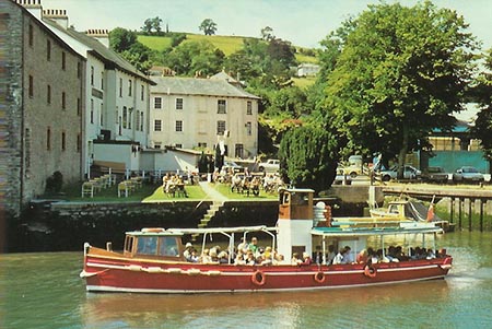 Heart's Content pleasure boat